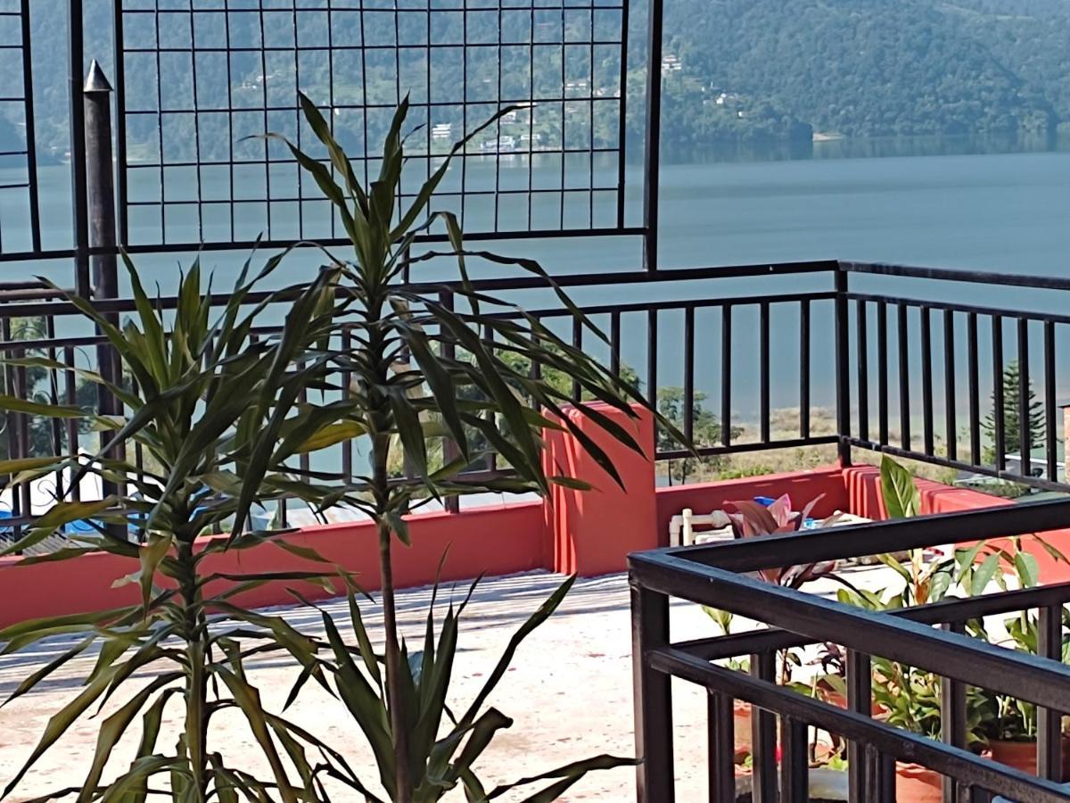 Hotel Green Hill View Pokhara Kültér fotó